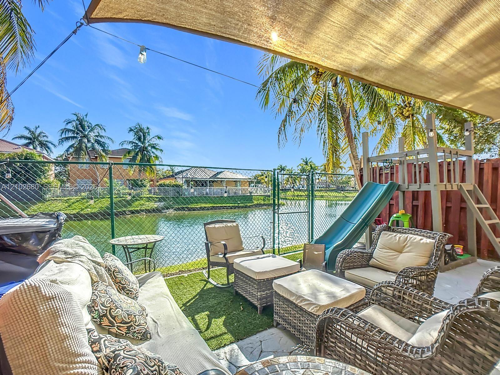 10912 SW 240th Ln, Homestead FL 33032 photo 2