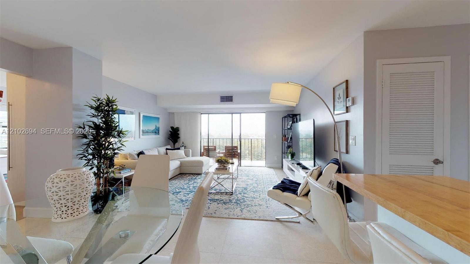 77 Crandon Blvd # 8D, Key Biscayne FL 33149 photo 3