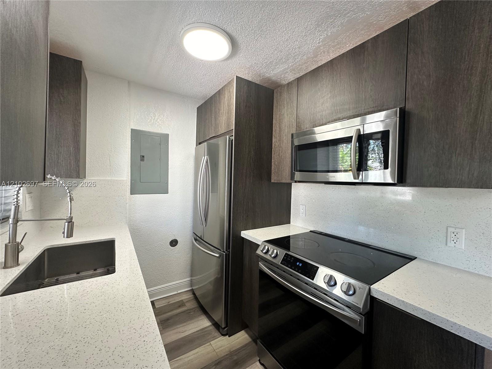 913 NE 17th St # 2, Fort Lauderdale FL 33305 photo 5