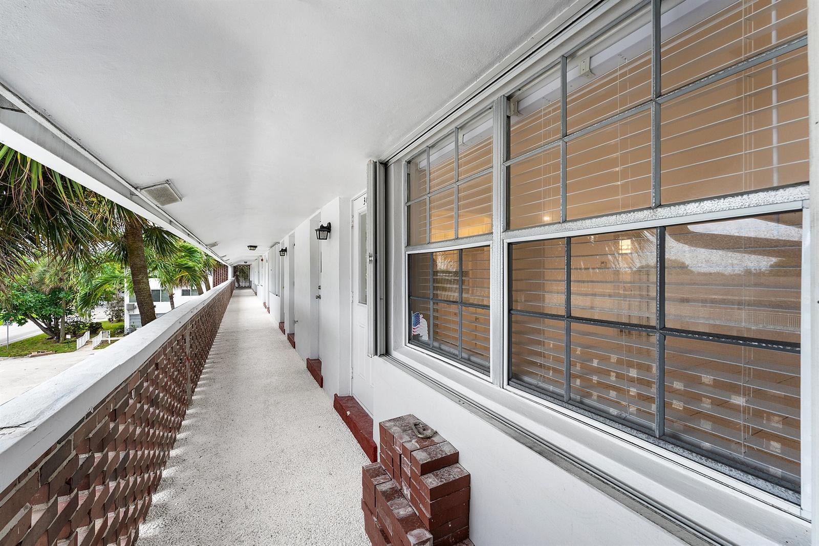 2050 NE 39TH Street # E307, Lighthouse Point FL 33064 photo 3