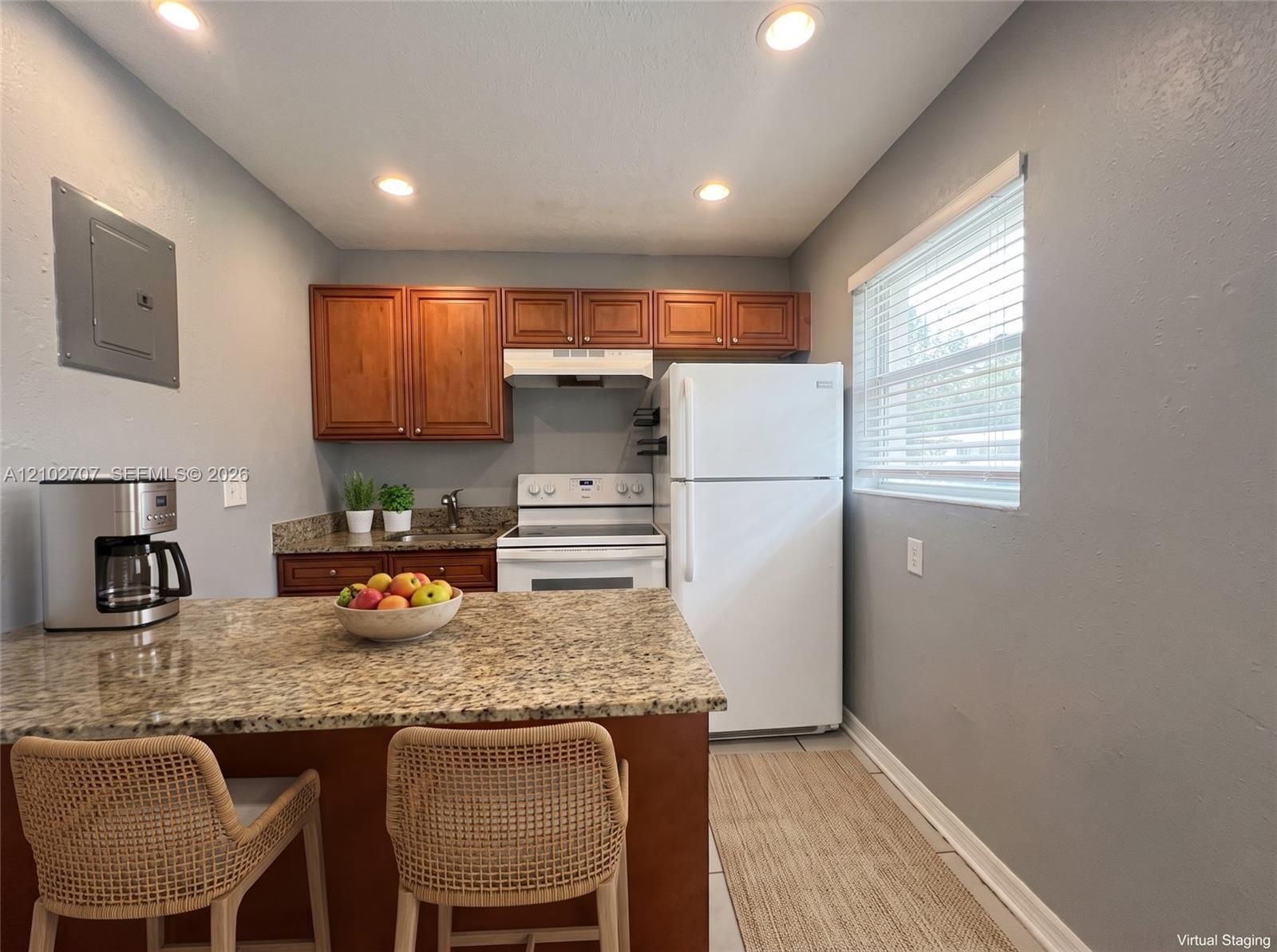 705 SW 13th Ave # 4, Fort Lauderdale FL 33021 photo 2
