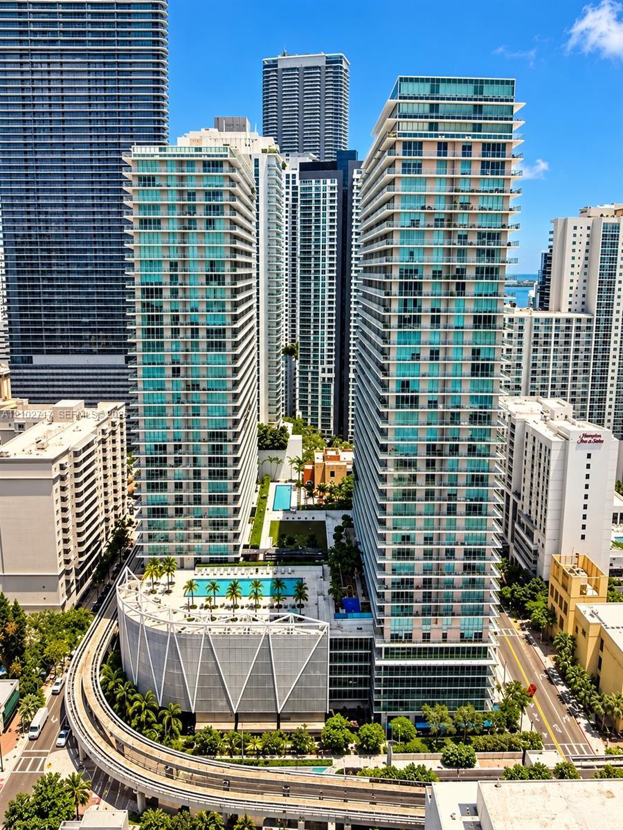 1111 SW 1st Ave, Miami FL 33130