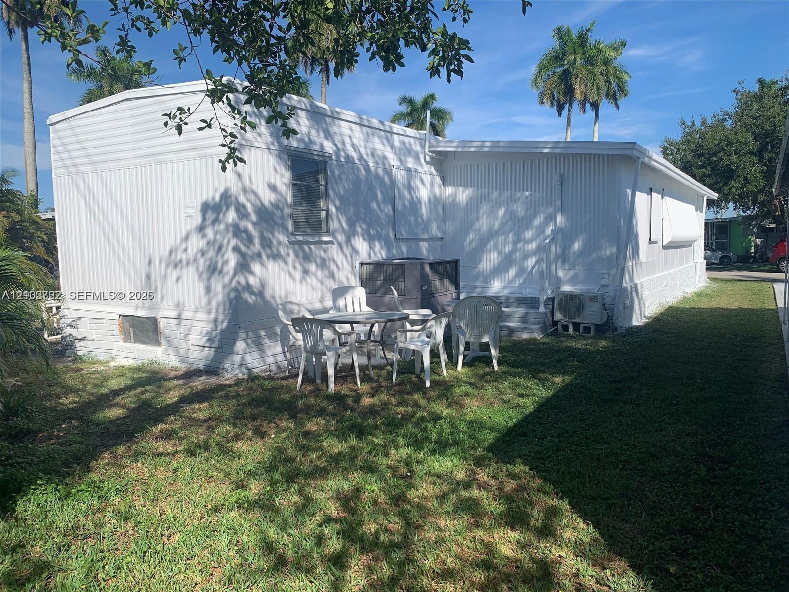 1911 SW 87th Ave # 0, Davie FL 33324 photo 3