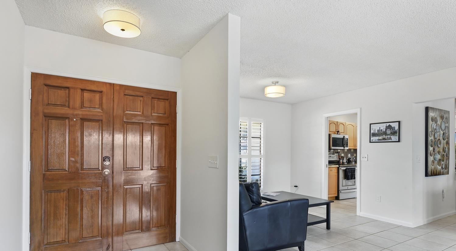 4852 SUGAR PINE Drive, Boca Raton FL 33487 photo 2