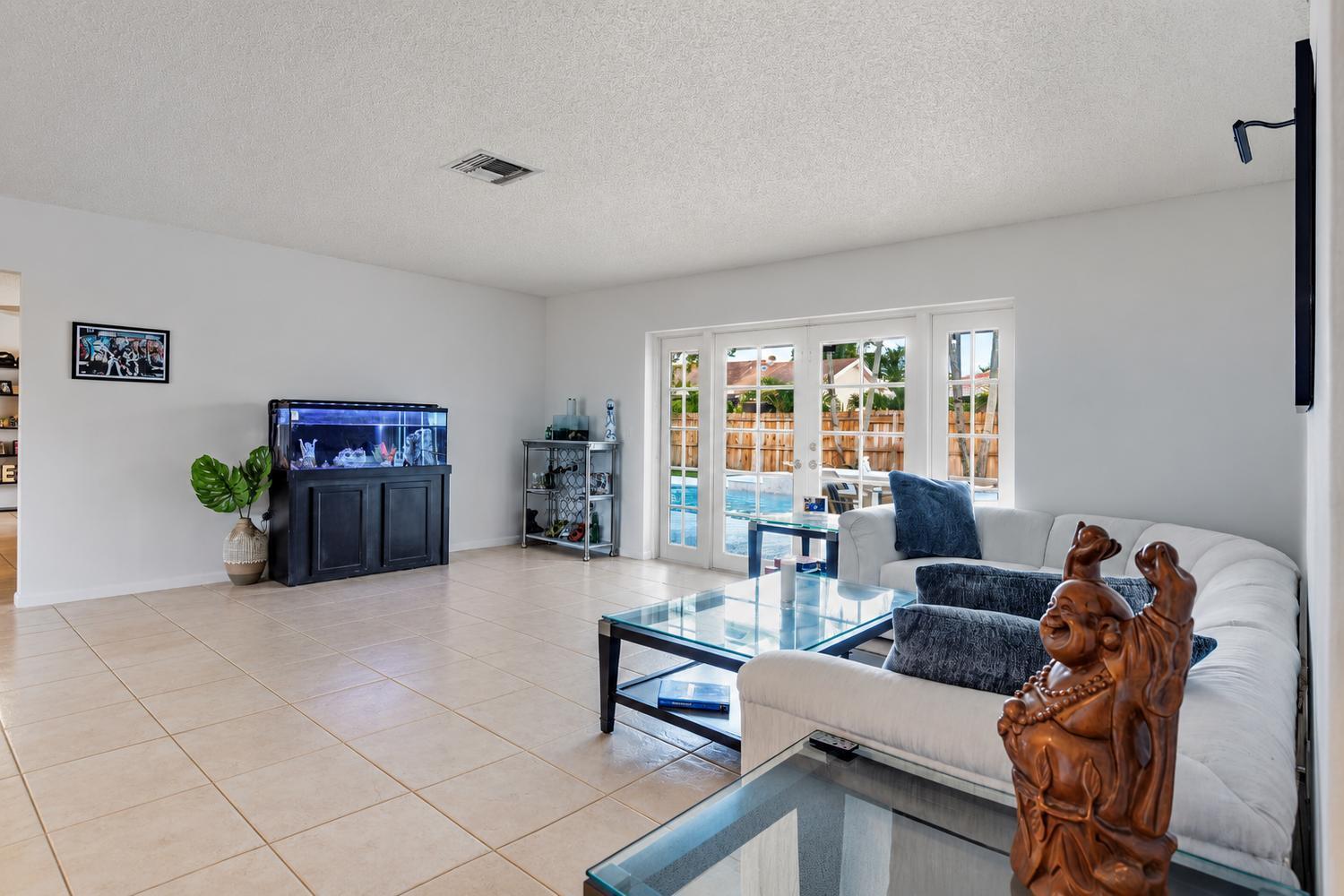 4852 SUGAR PINE Drive, Boca Raton FL 33487 photo 4