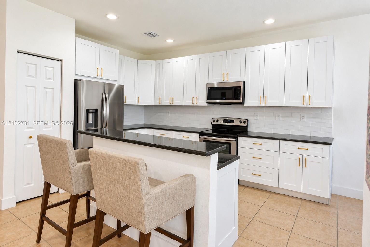 4373 SW 164th Ct, Miami FL 33185 photo 4