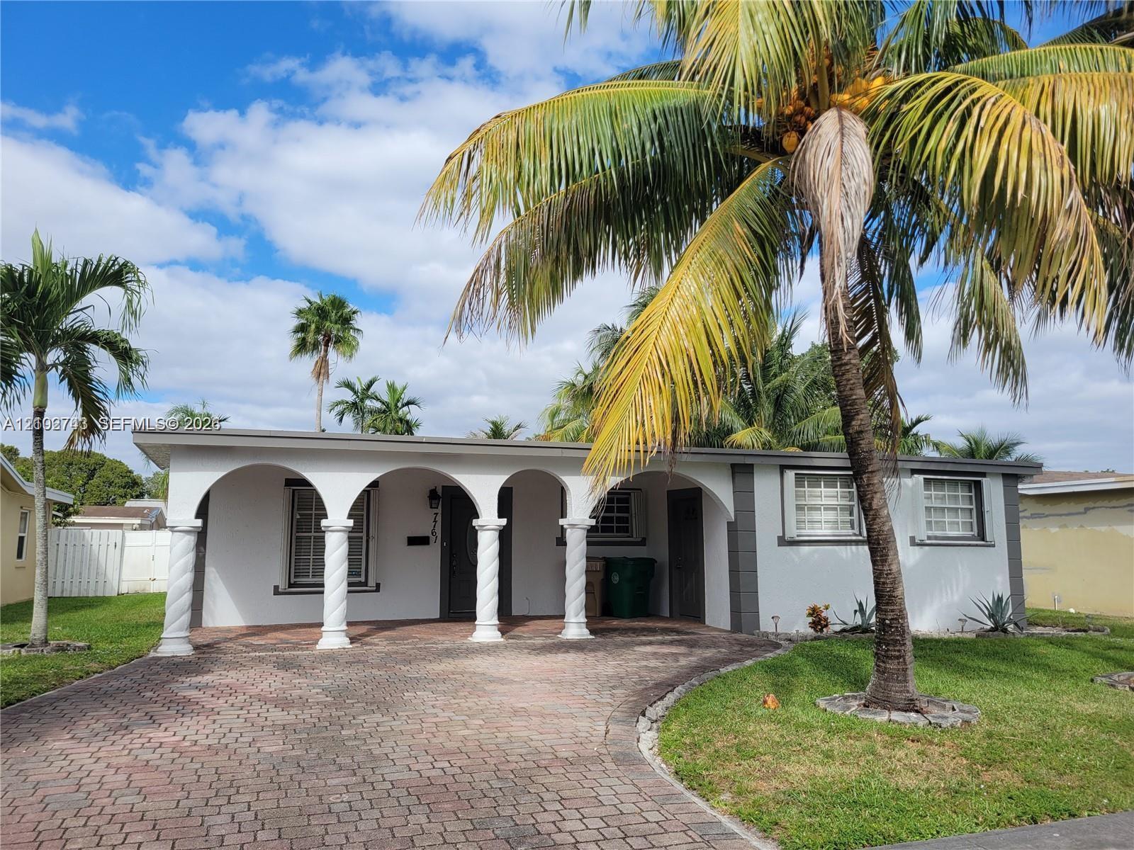 7761 NW 41st St # 7761, Davie FL 33024 photo 2