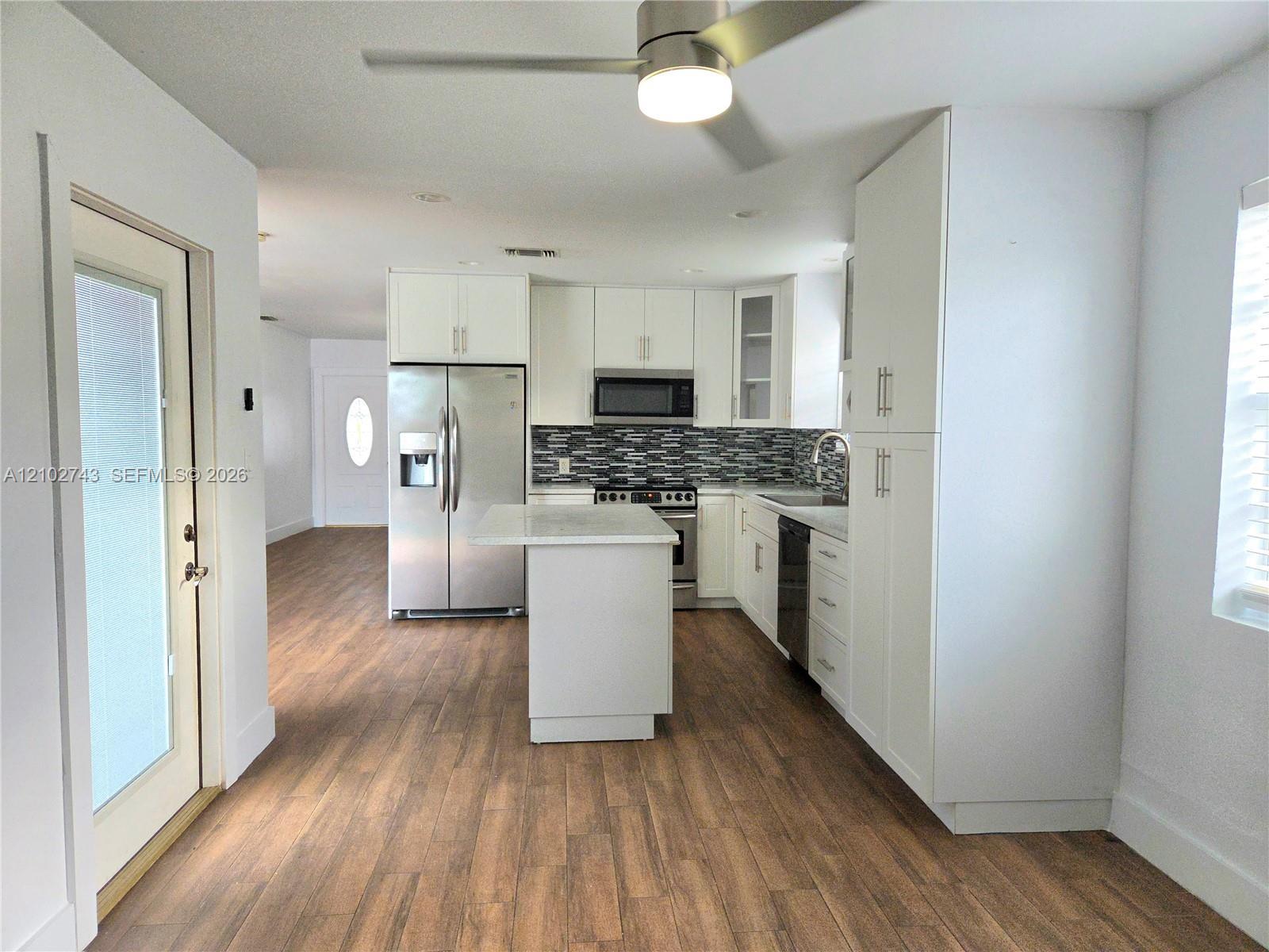 7761 NW 41st St # 7761, Davie FL 33024 photo 4