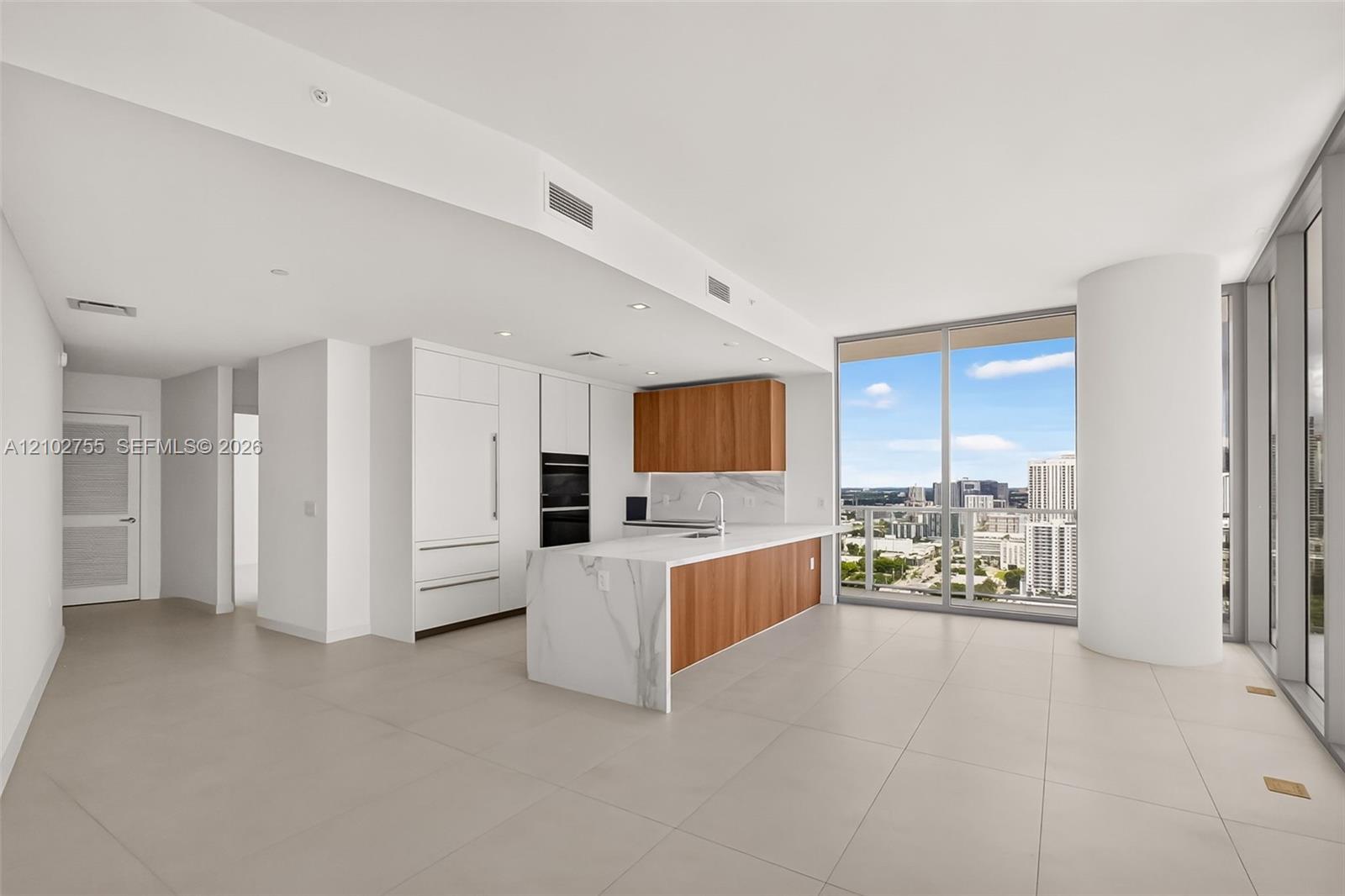 1400 Biscayne Blvd # 2906, Miami FL 33132 photo 5
