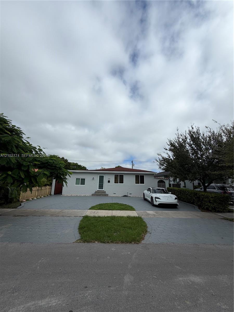 4335 SW 10th St, Miami FL 33134 photo 2