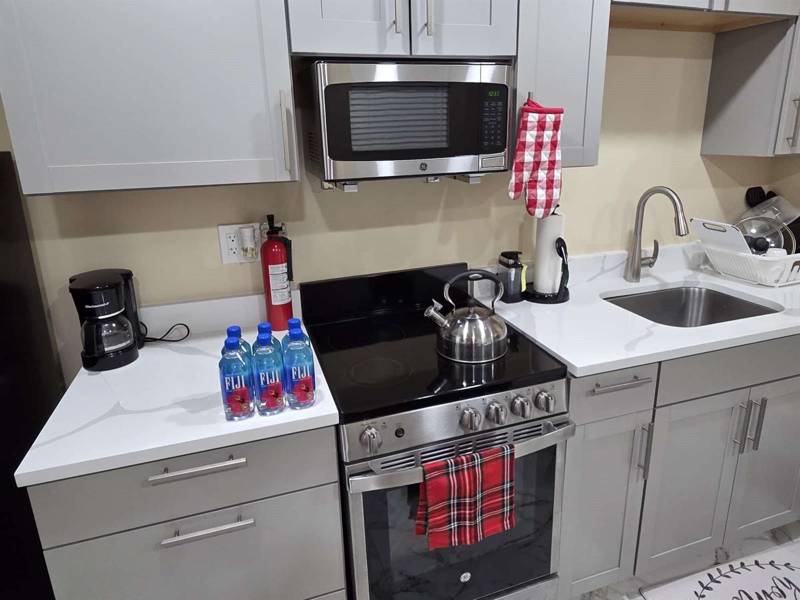 2310 NW 60TH Terrace, Sunrise FL 33313 photo 5