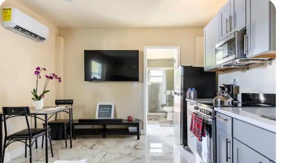 2310 NW 60TH Terrace, Sunrise FL 33313 photo 4