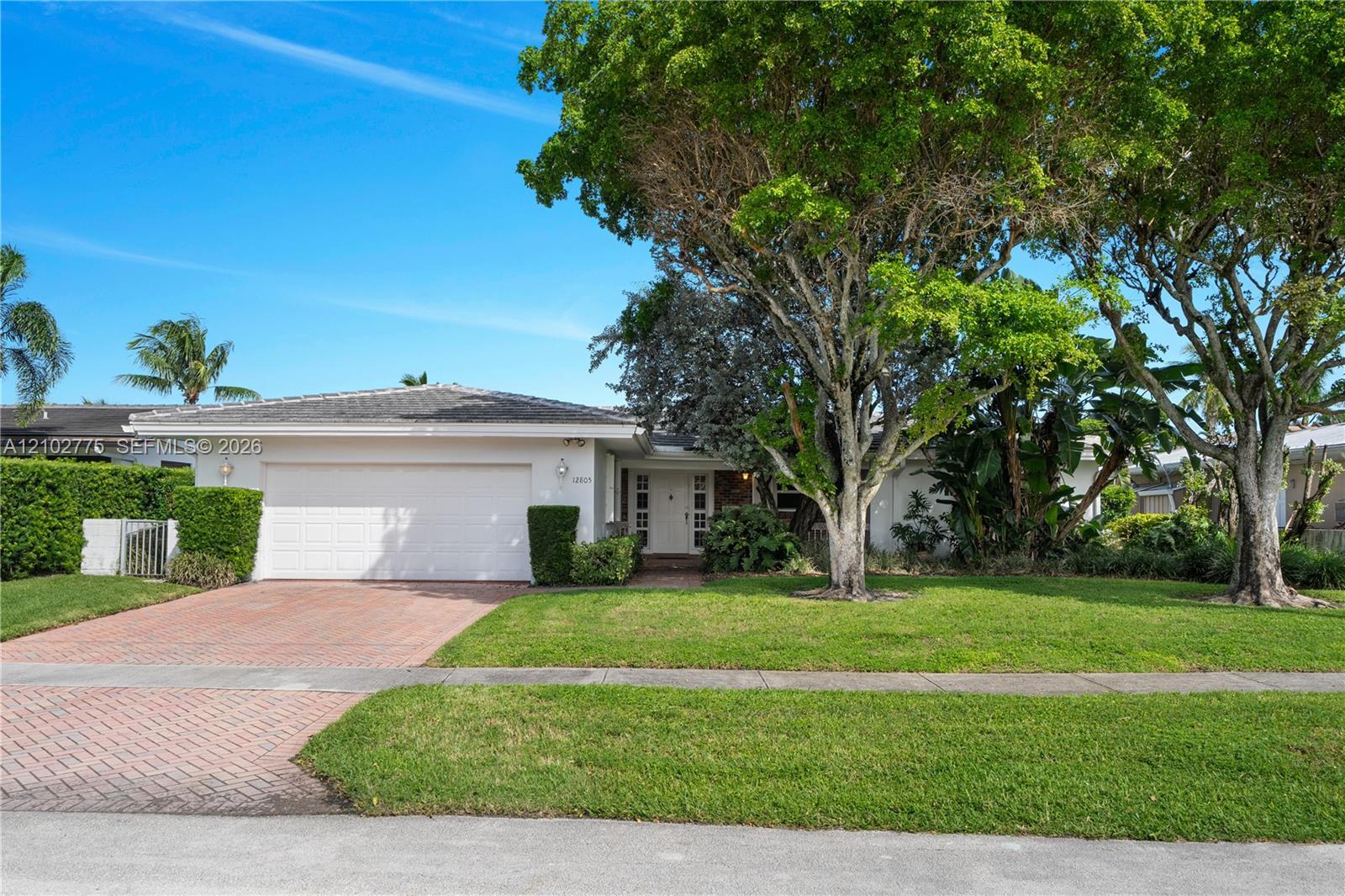 12805 Maple Rd, North Miami FL 33181 photo 4
