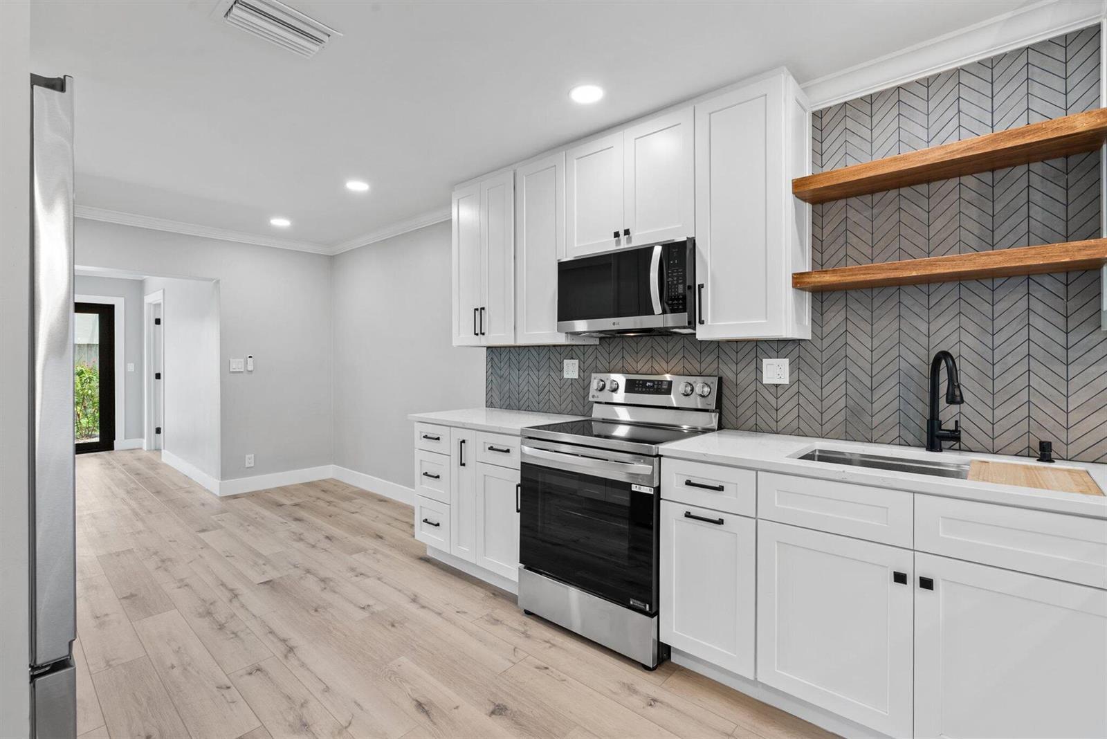 2600 NE 5th Avenue, Boca Raton FL 33431 photo 4