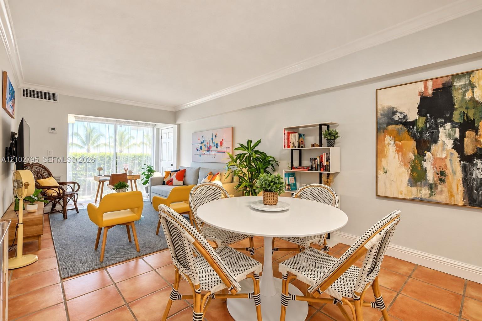 300 Sunrise Dr # 1B, Key Biscayne FL 33149