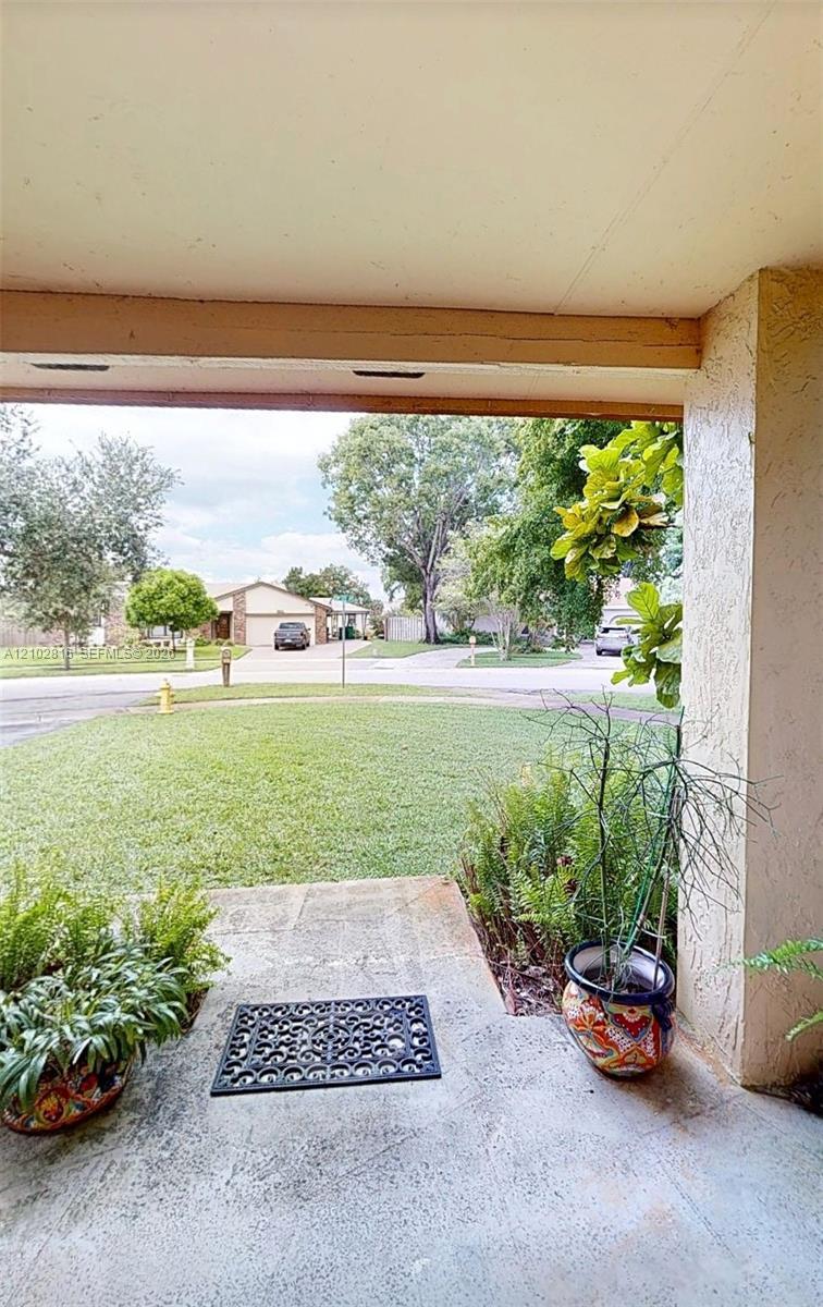 4800 SW 120th  Ave, Cooper City FL 33330 photo 5
