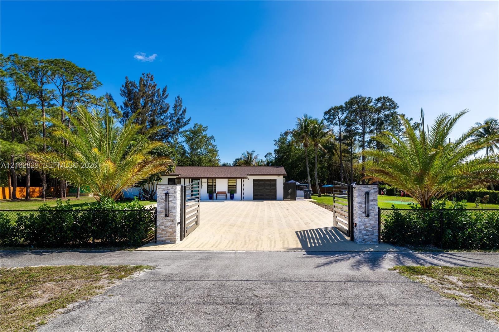 13880 Persimmon Blvd, Royal Palm Beach FL 33411 photo 2