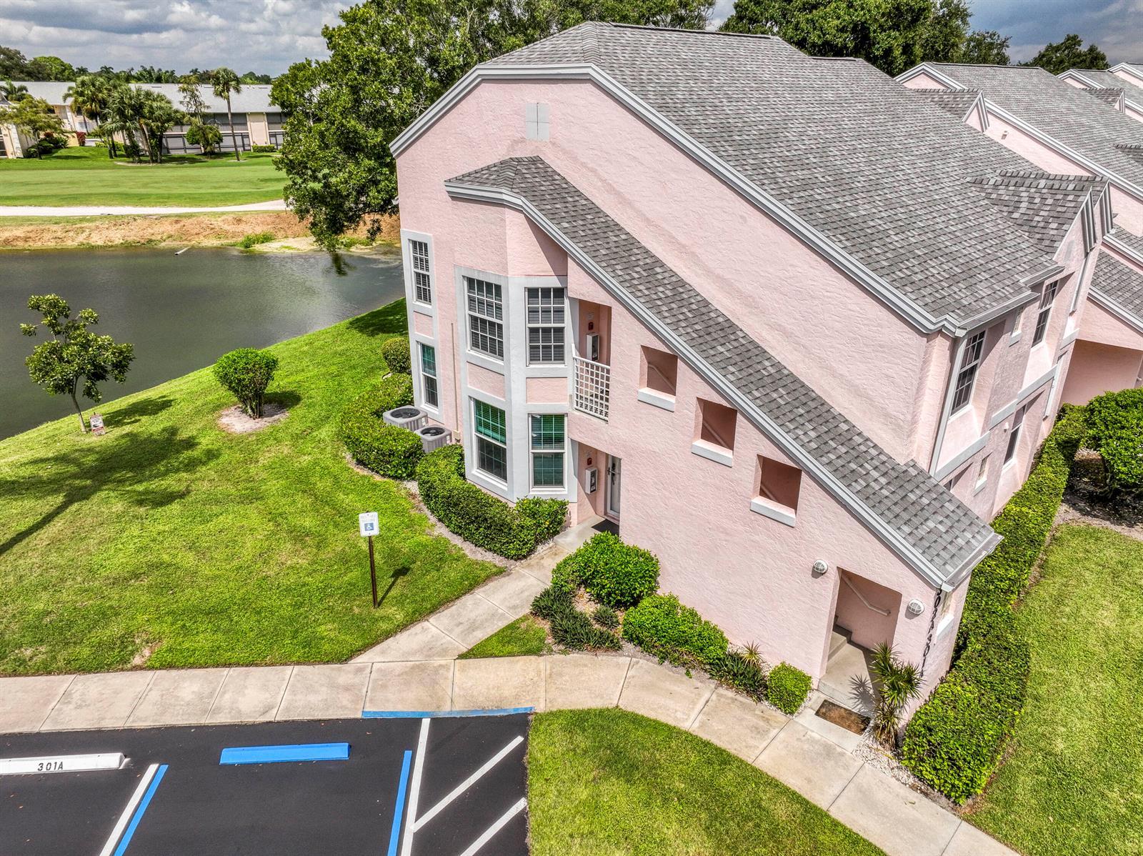 302 Muirfield Court # 302A, Jupiter FL 33458 photo 2