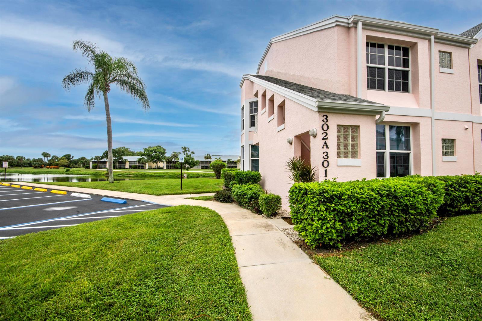 302 Muirfield Court # 302A, Jupiter FL 33458 photo 3