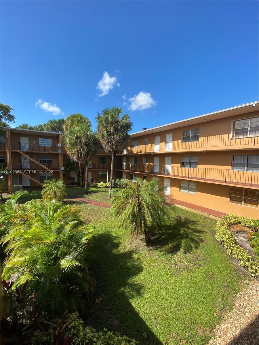 1230 W 54th St # 221A, Hialeah FL 33012 photo 3
