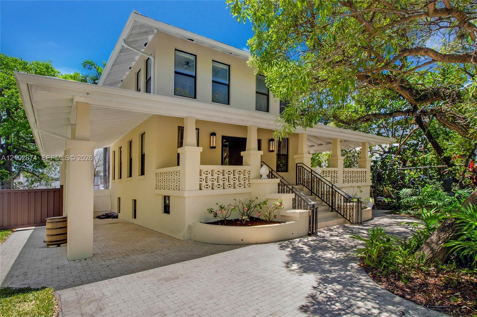 668 NW North River Dr, Miami FL 33136 photo 3