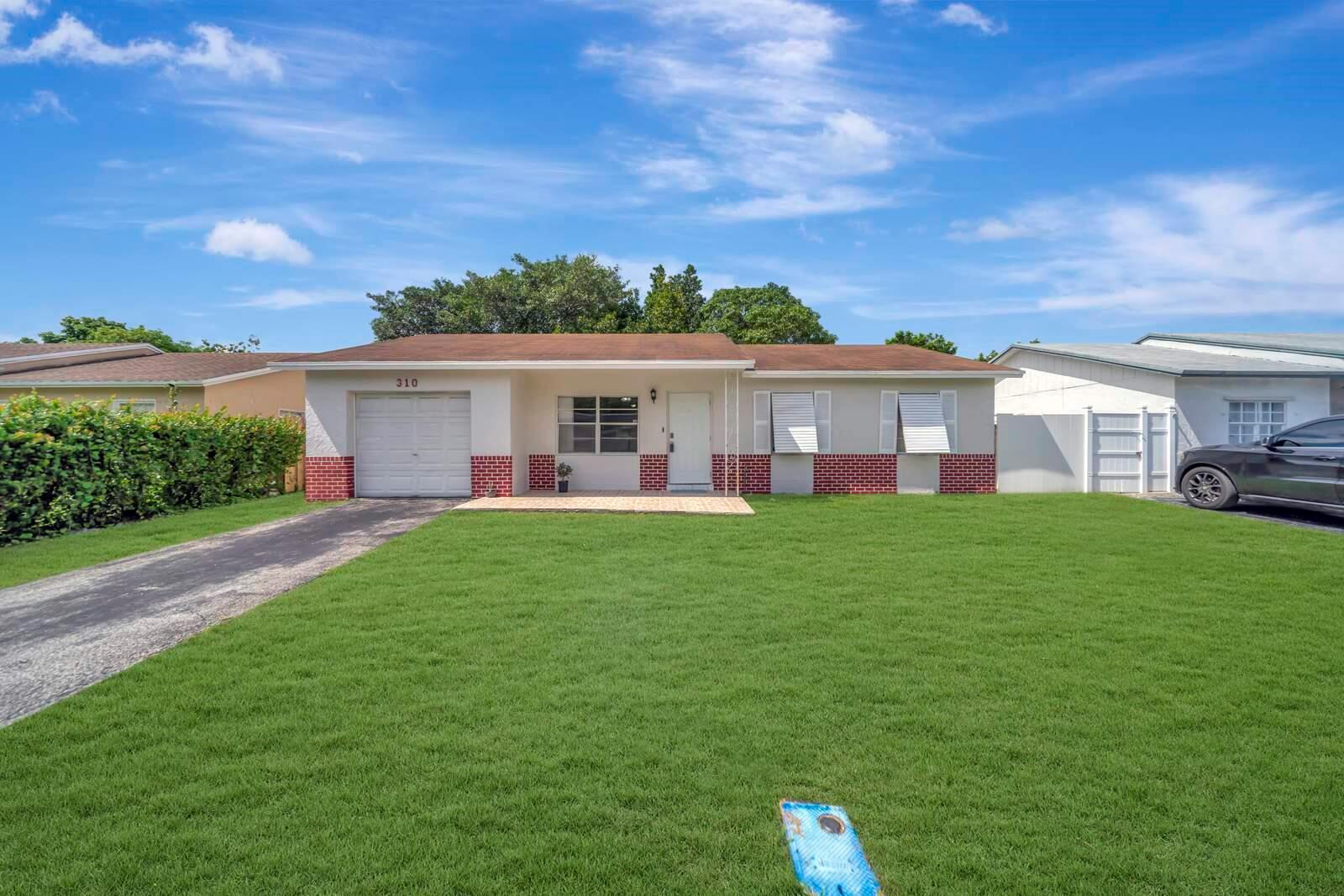 310 SW 78TH Terrace, North Lauderdale FL 33068 photo 2