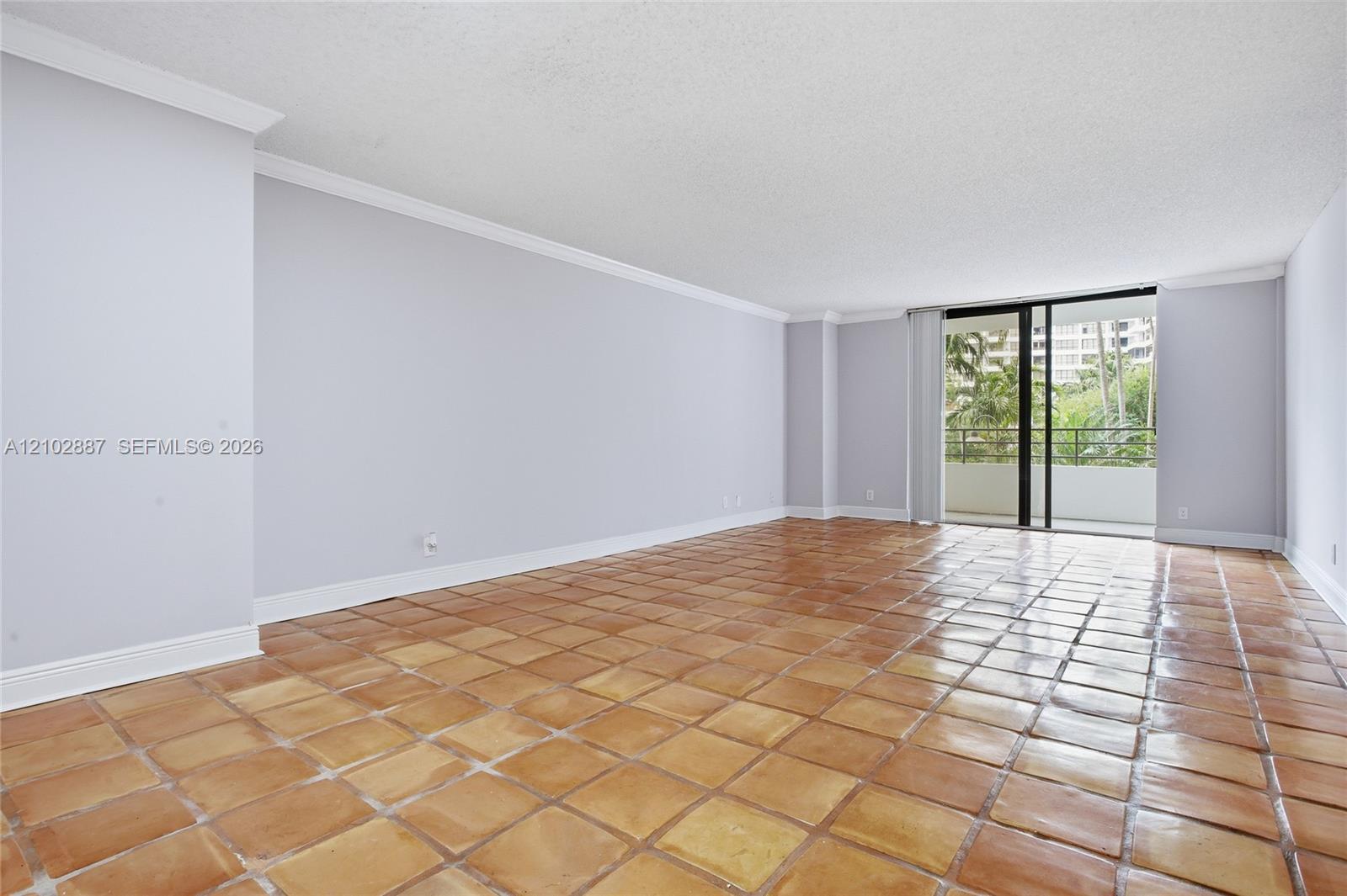 2500 Parkview Dr # 415, Hallandale Beach FL 33009 photo 3