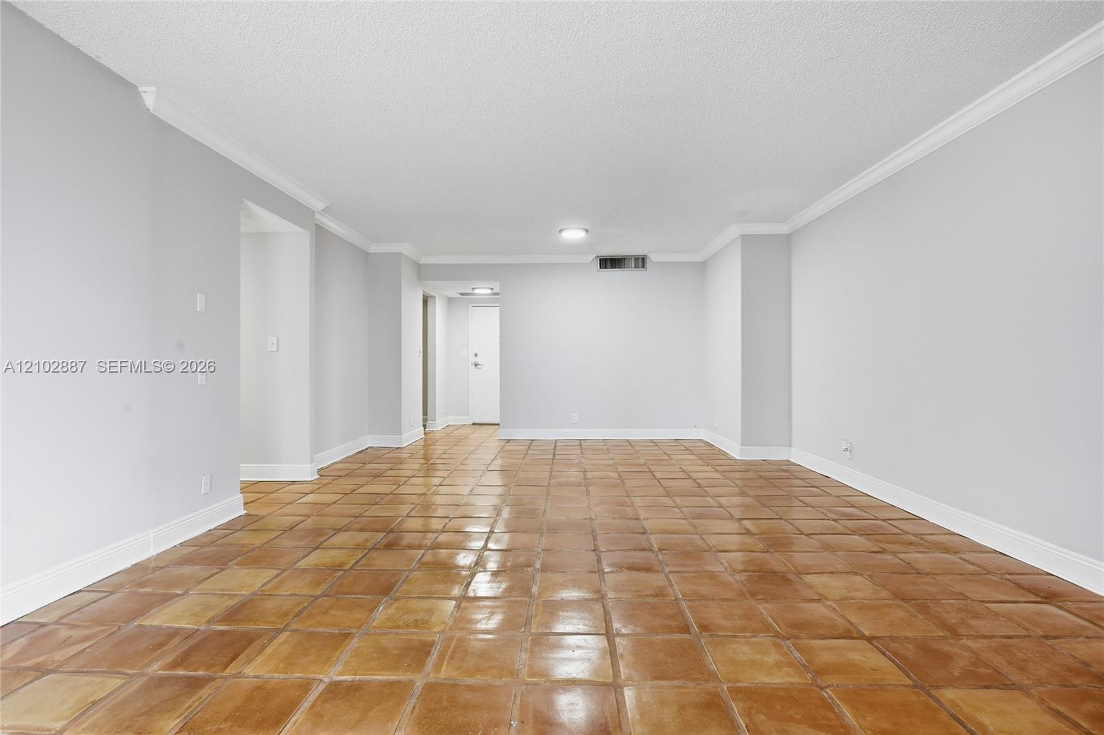 2500 Parkview Dr # 415, Hallandale Beach FL 33009 photo 4