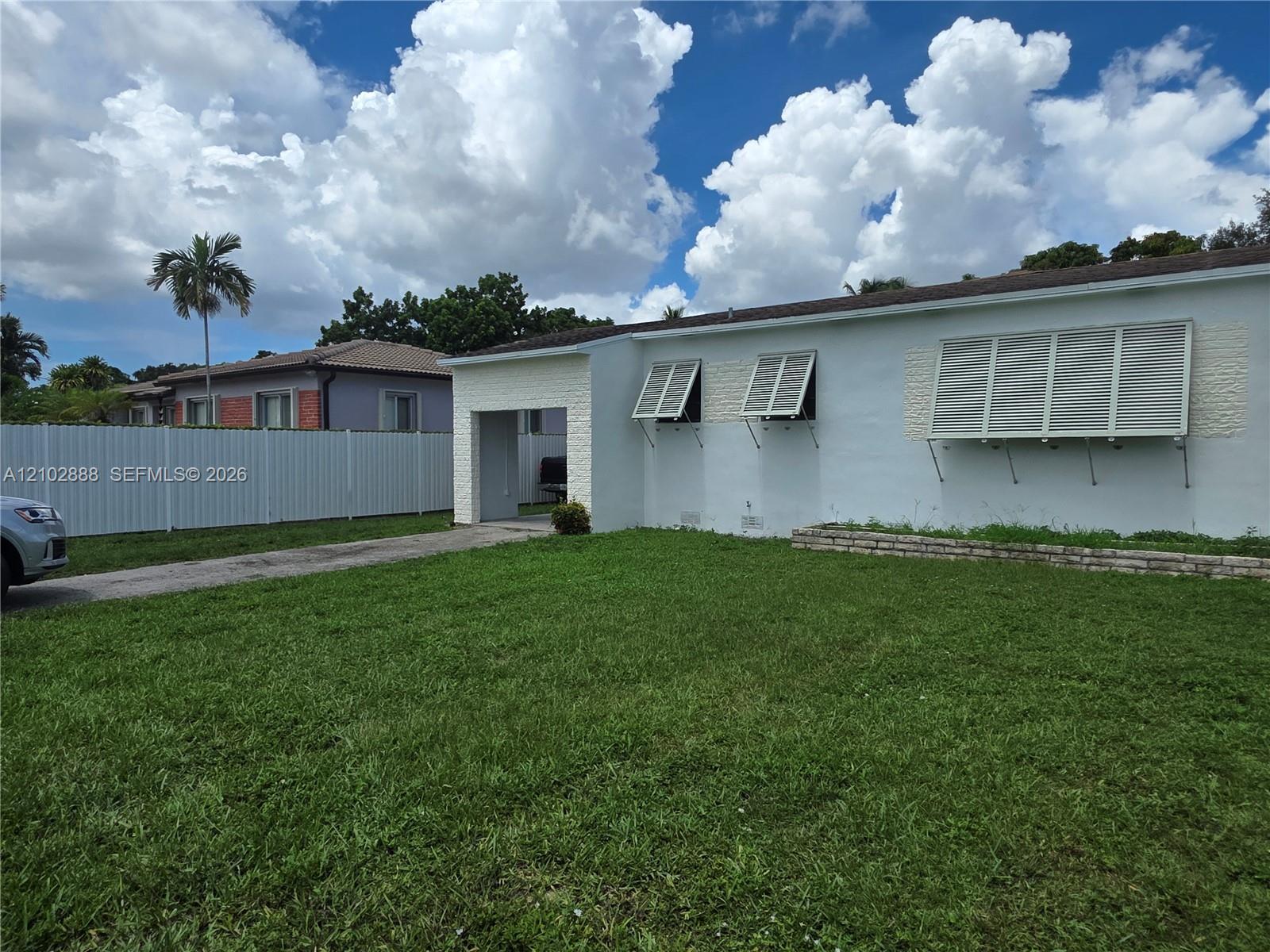 5811 SW 20th St # 5811, Miami FL 33155 photo 2