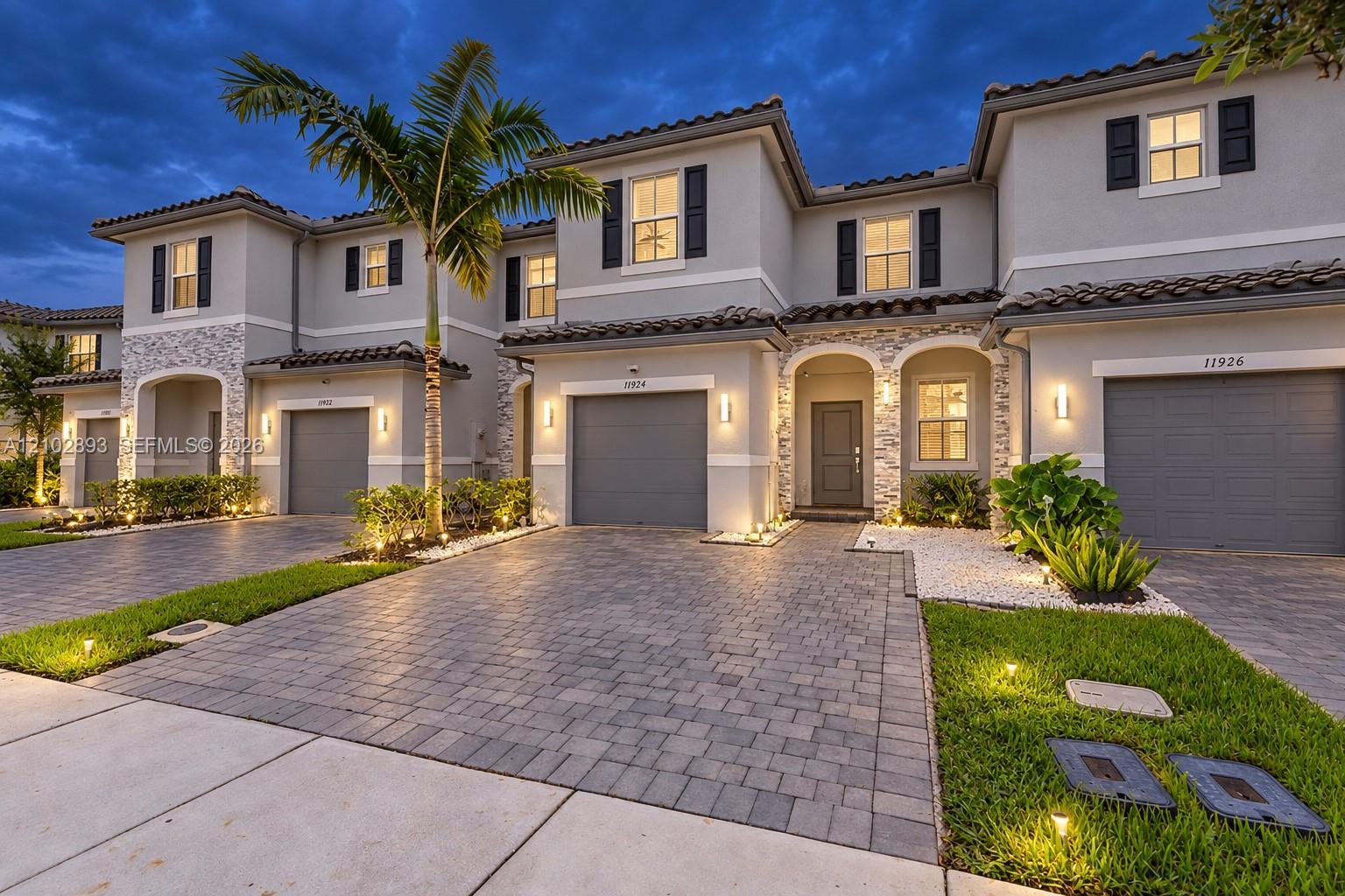 11924 NW 47th Mnr, Coral Springs FL 33076 photo 3