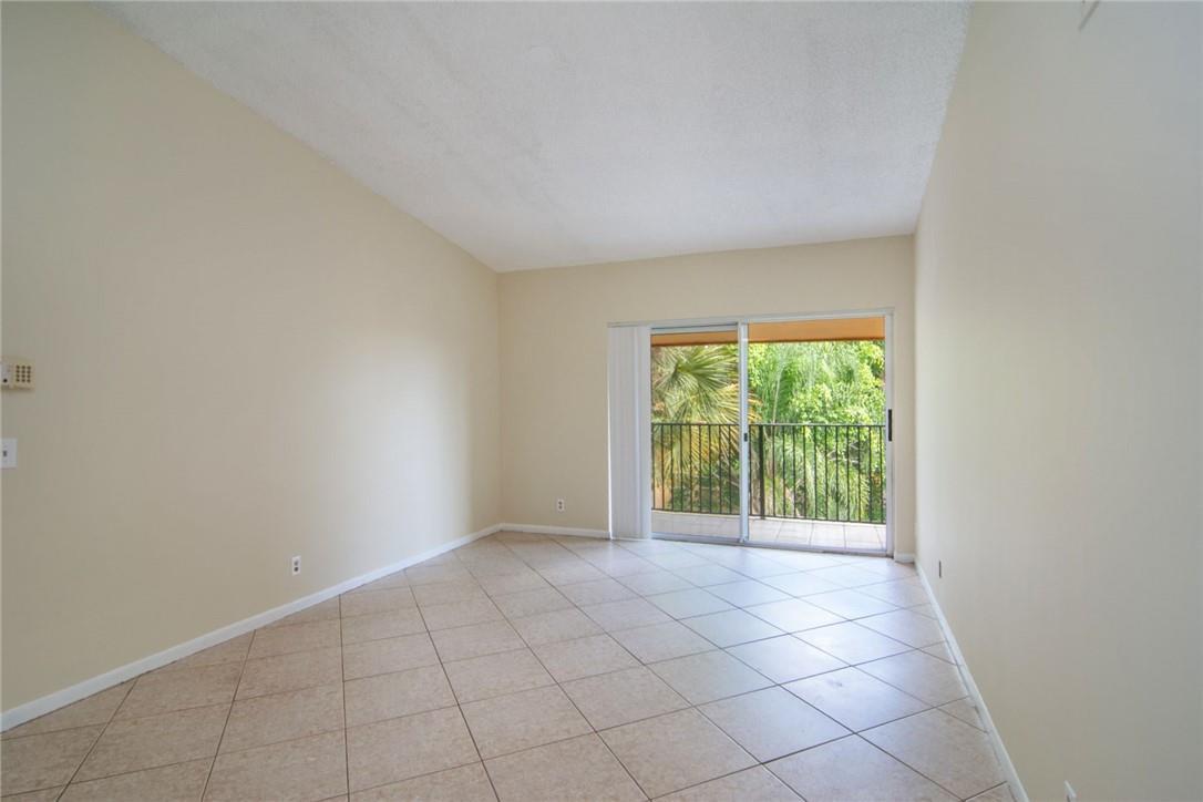 10701 CLEARY Boulevard # 306, Plantation FL 33324 photo 2