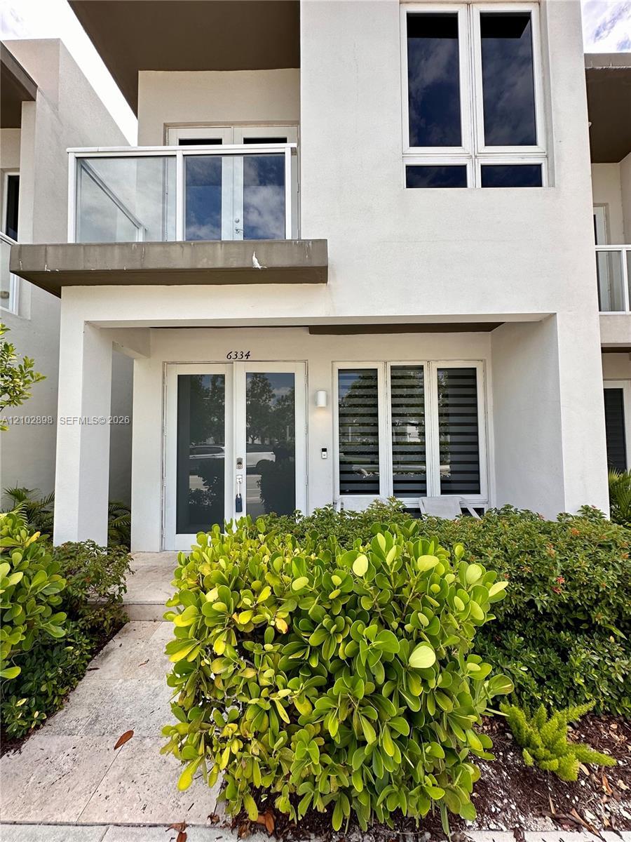 6334 NW 104th Path # 6334, Doral FL 33178