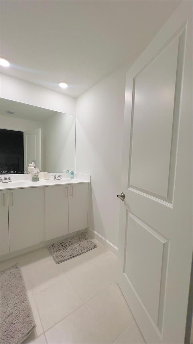 5060 SW 37th # 5060, Pembroke Park FL 33023 photo 5