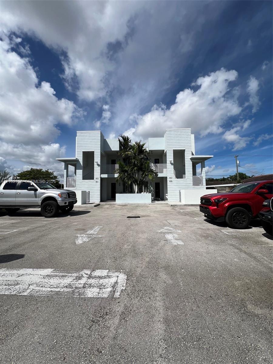 801 E 28th St # 801, Hialeah FL 33013 photo 3