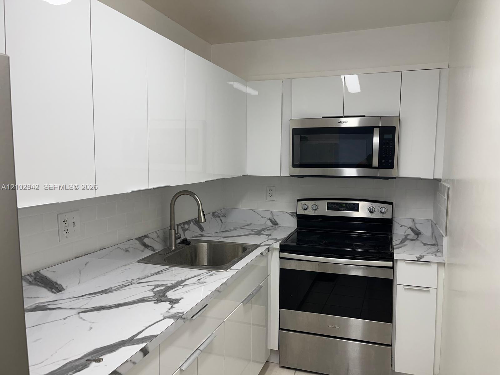 4721 NW 7th St # 12, Miami FL 33126 photo 5