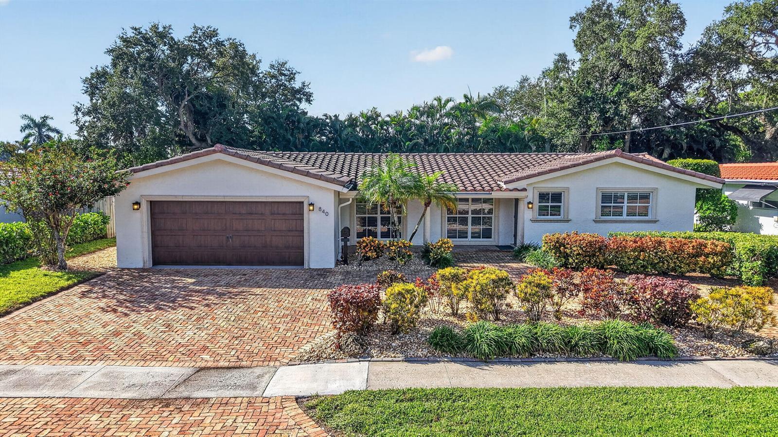 840 SW 2ND Street, Boca Raton FL 33486 photo 2