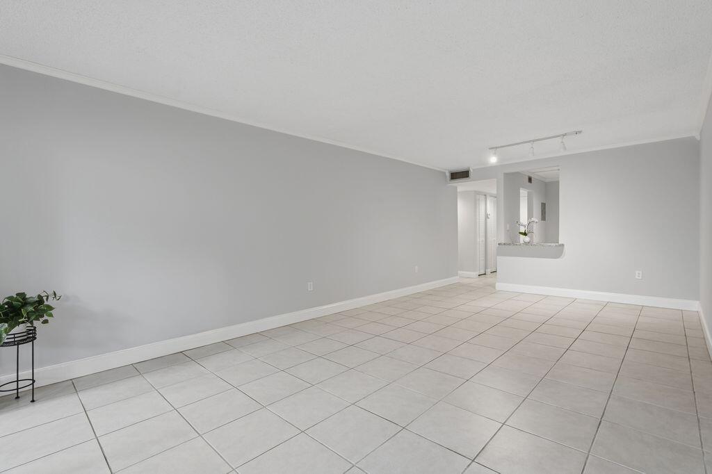 485 N PINE ISLAND Road # A105, Plantation FL 33324 photo 5