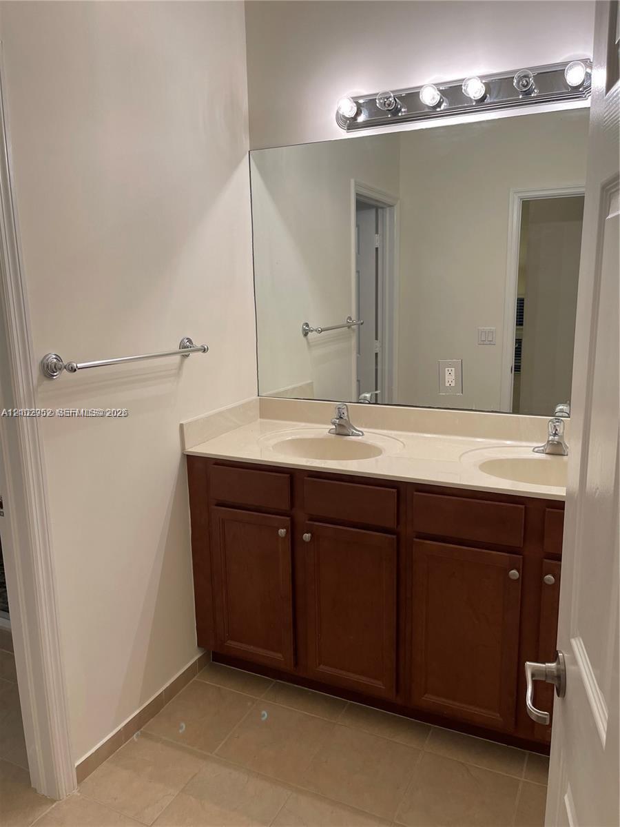 15382 SW 173rd Ln # 15382, Miami FL 33187 photo 3