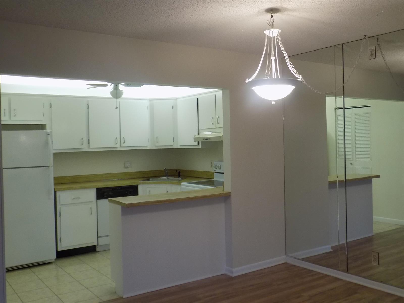 3541 LONG PINE Court # 2, FL 33463 photo 3