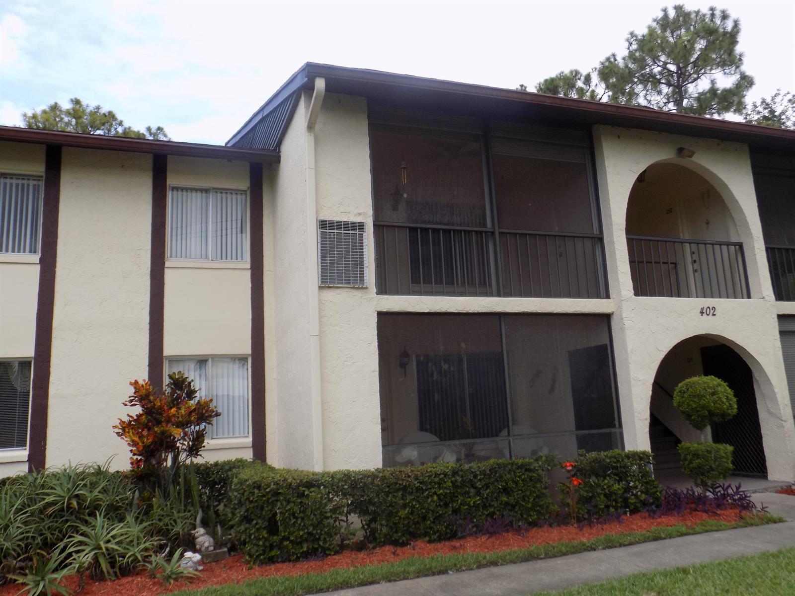 3541 LONG PINE Court # 2, FL 33463