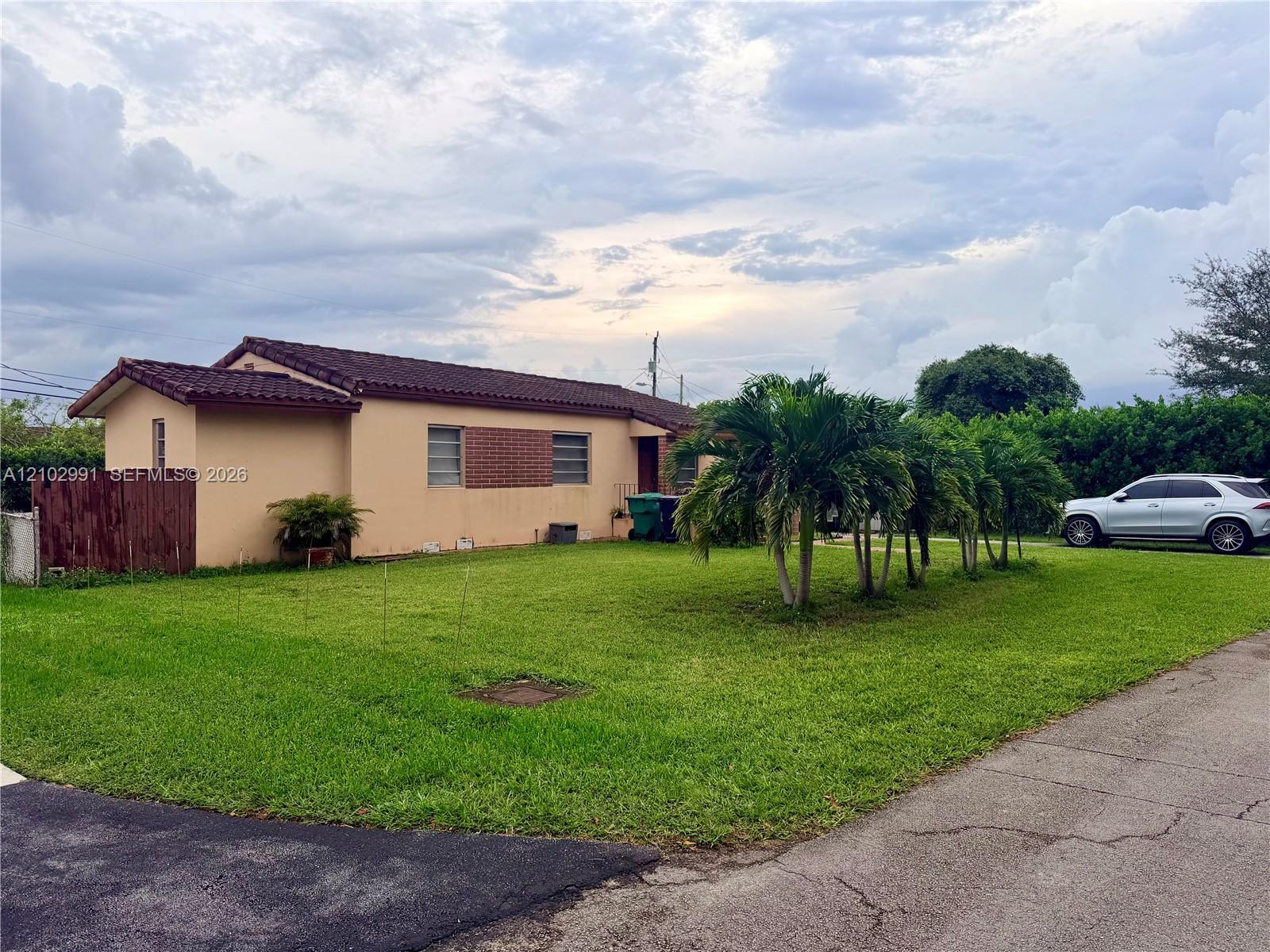 7400 SW 19th St, Miami FL 33155 photo 3