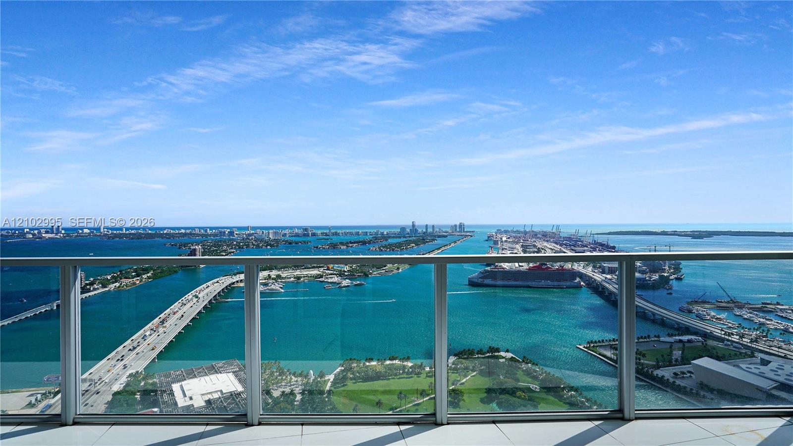 1100 Biscayne Blvd # 5202, Miami FL 33132 photo 2