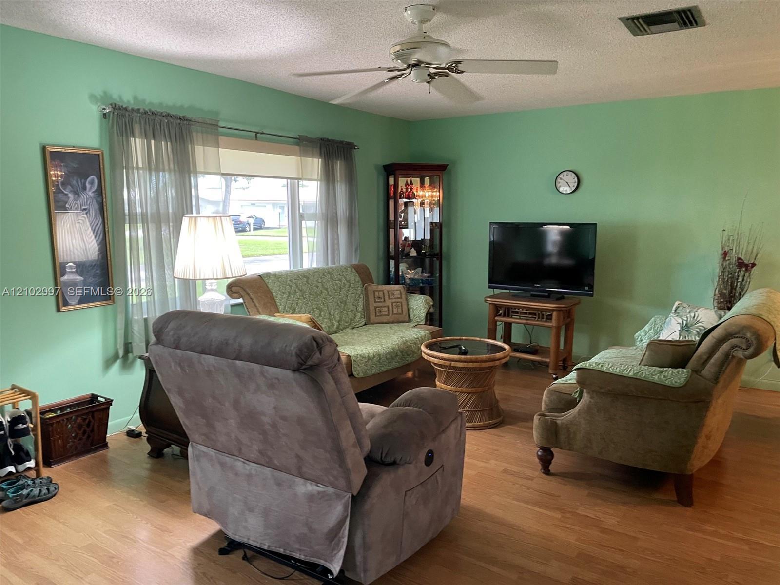 1411 NW 85th Way, Plantation FL 33322 photo 3