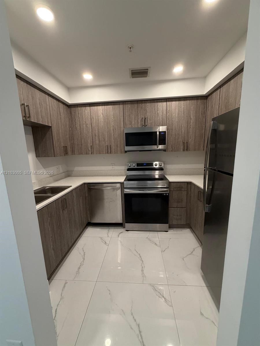 11150 NW 82nd St # 206, Doral FL 33178 photo 5