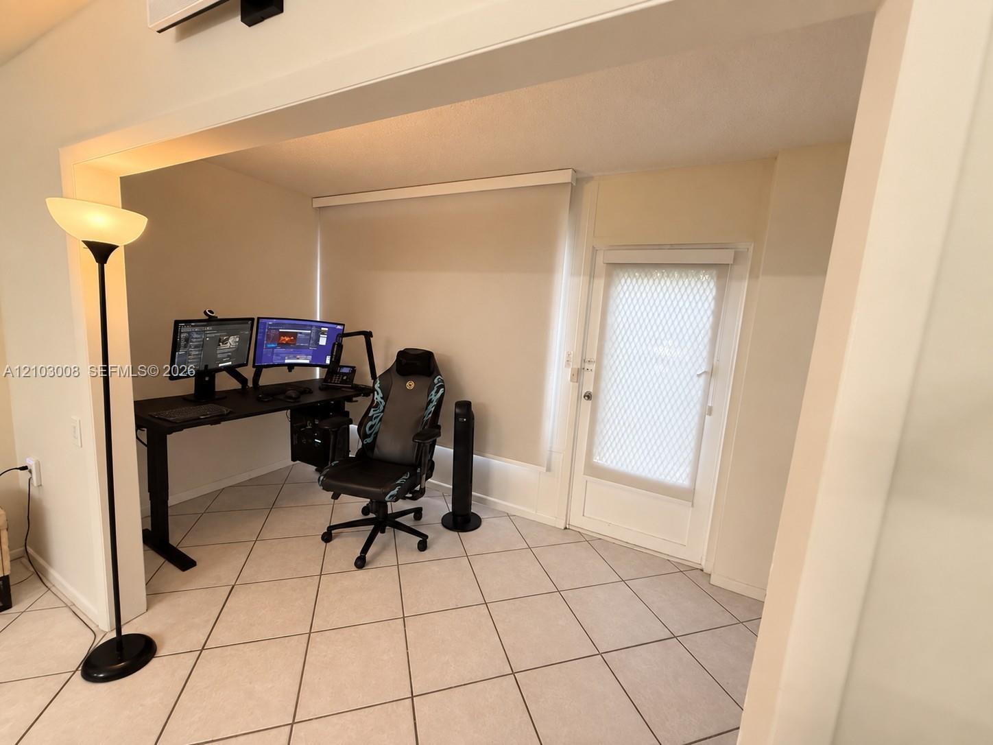 1207 Bahama Bnd # E1, Coconut Creek FL 33066 photo 2