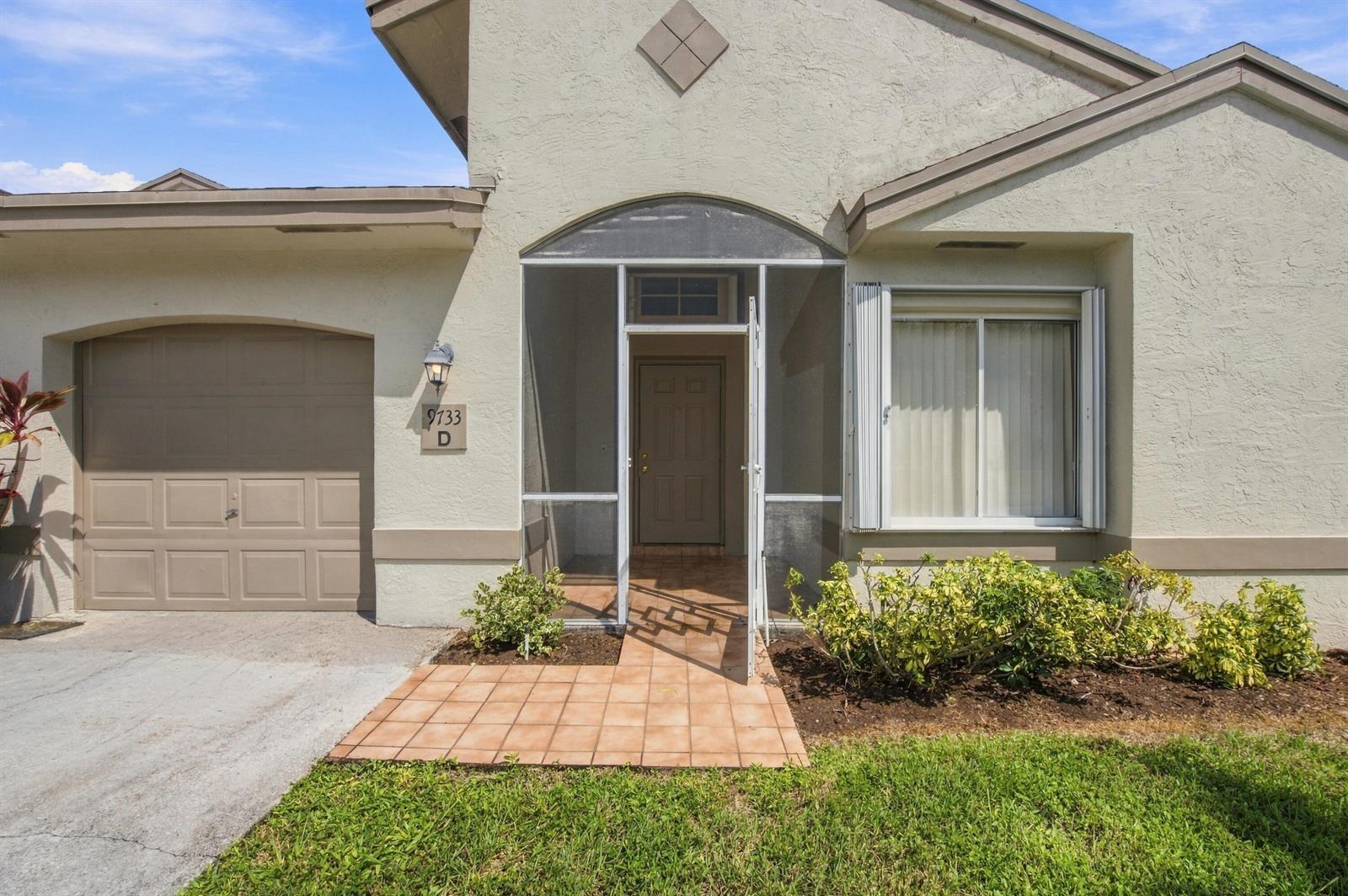 9733 BOCA GARDENS Circle N # D, Boca Raton FL 33496 photo 2