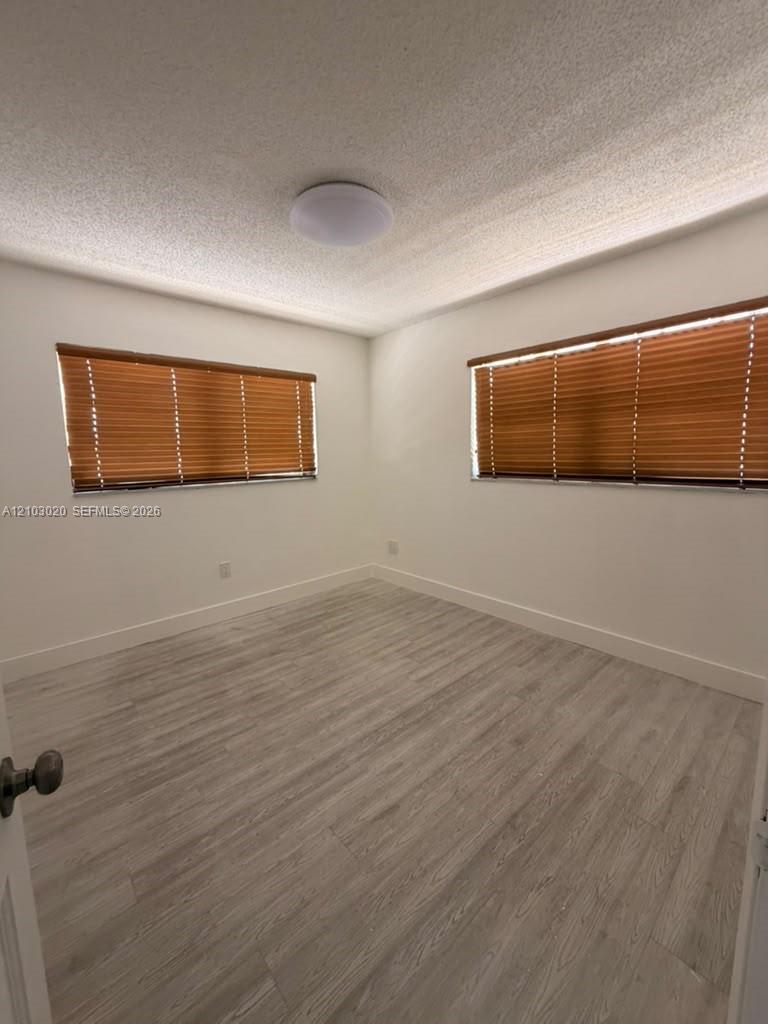 Miami, FL 33126 photo 3
