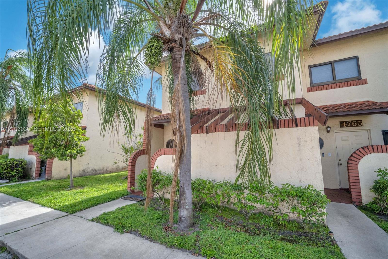 4761 N Pine Island Rd # 4761, Sunrise FL 33351 photo 4