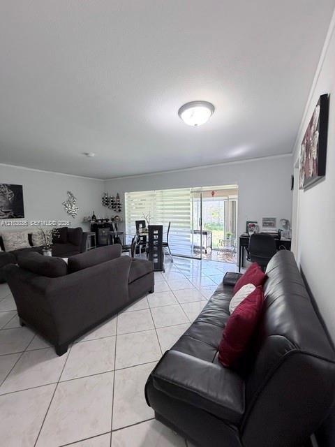 17204 SW 113 ct # 21942E, Miami FL 33157