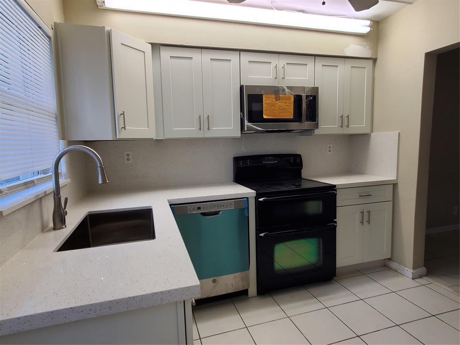 123 SW 17th Street, Pompano Beach FL 33060 photo 5